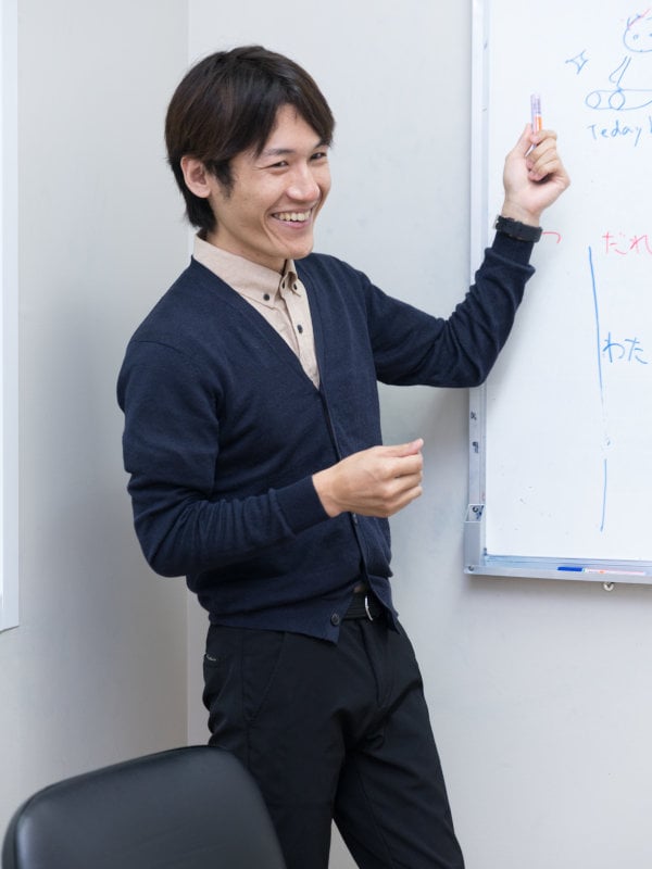 A Japanese teacher at Modulo's Central World branch